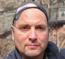 דוד מ., 50 — מהנדס, חיפה